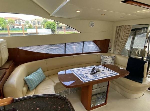 Fairline Phantom