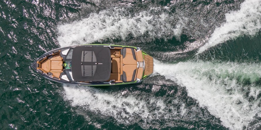 Malibu Wakesetter 22 MXZ