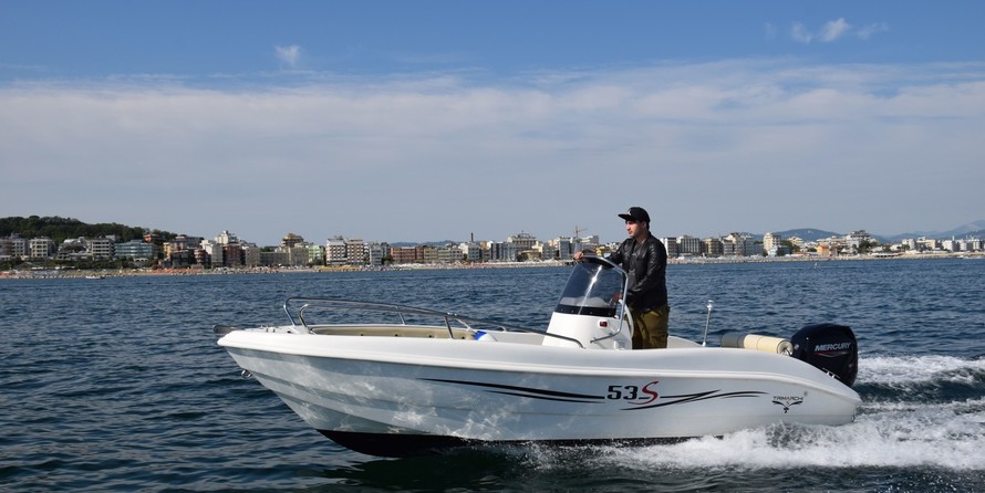 Trimarchi 53S