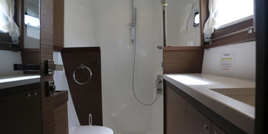 Lagoon 450