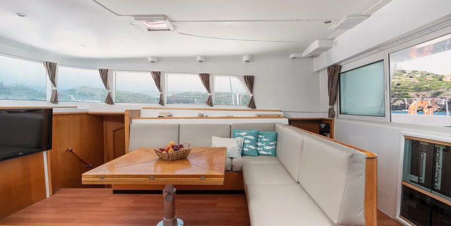 Lagoon 500