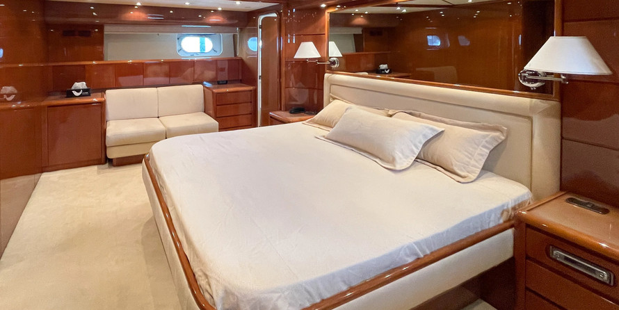 Falcon Yachts 86