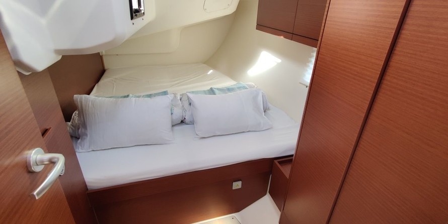Hanse 418