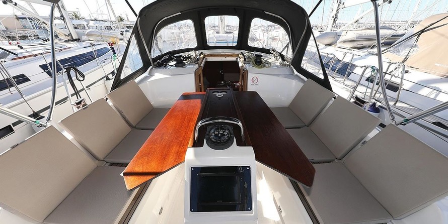 Bavaria 37 Cruiser