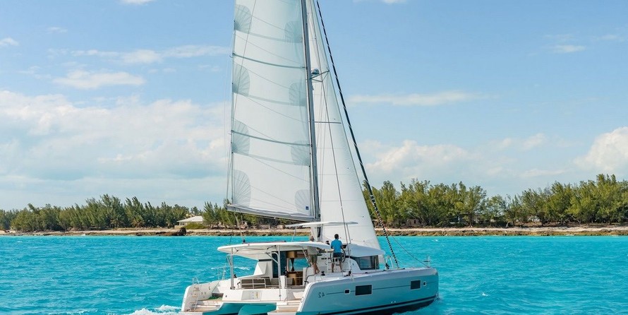 Lagoon 42