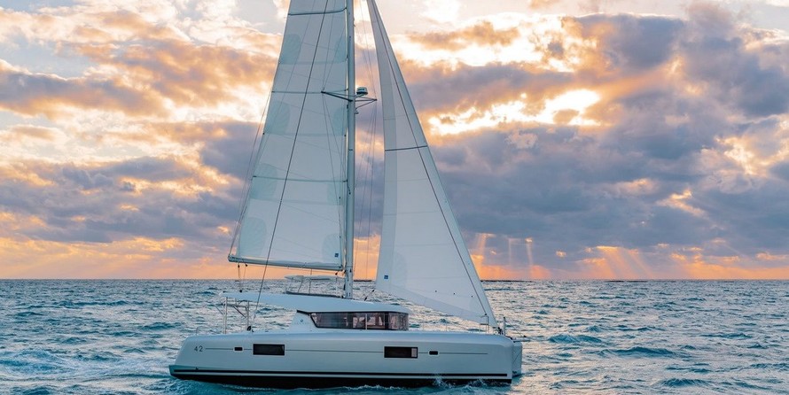 Lagoon 42