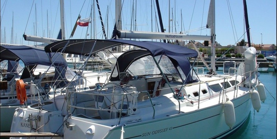 Jeanneau Sun Odyssey 43