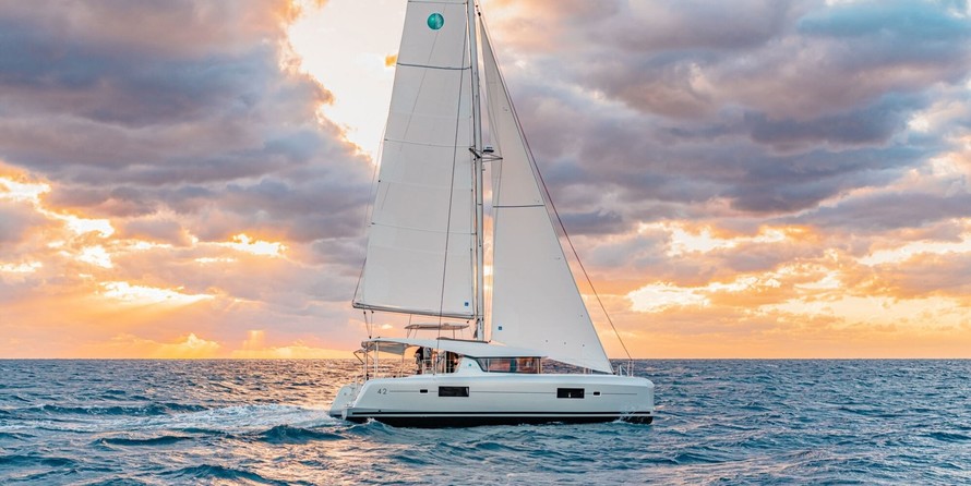 Lagoon 42