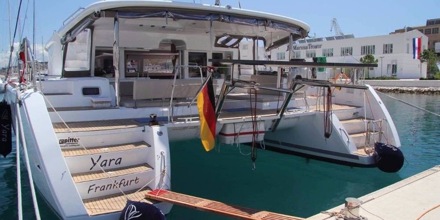 Lagoon 450 F