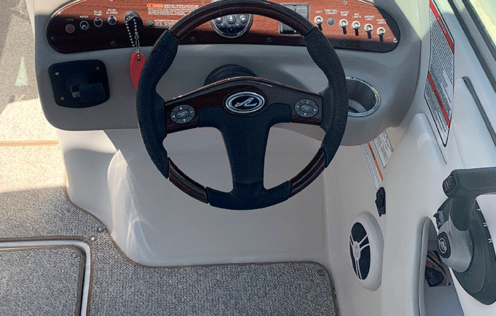 Sea Ray Sundeck 240