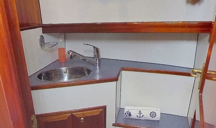 Latitude 46 Tofinou 9.5