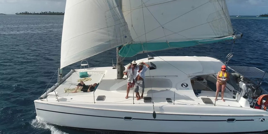 Nautitech 40 Open - 3 + 1 cab.