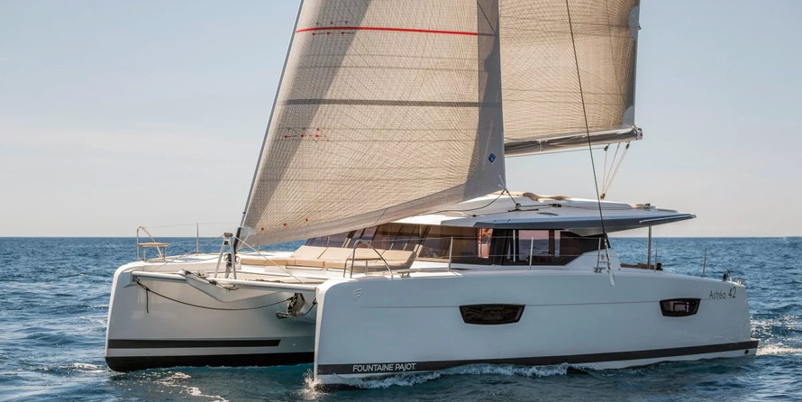 Fountaine Pajot Astrea 42
