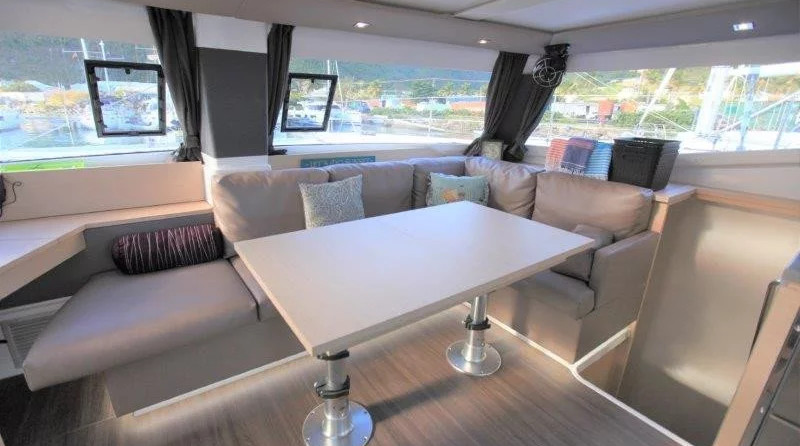 Fountaine Pajot Helia 44 Evolution