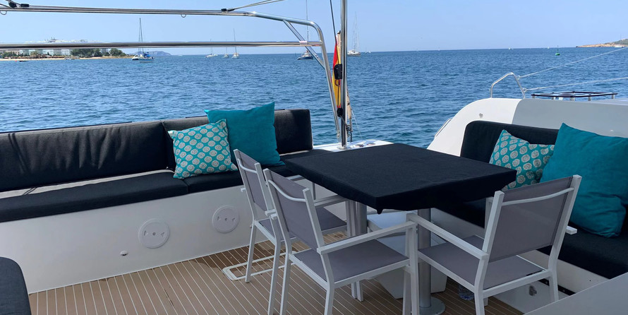 Lagoon 46
