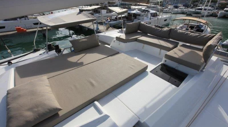 Fountaine Pajot Saona 47