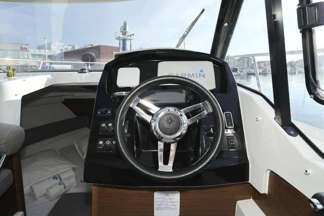Jeanneau Merry Fisher 795