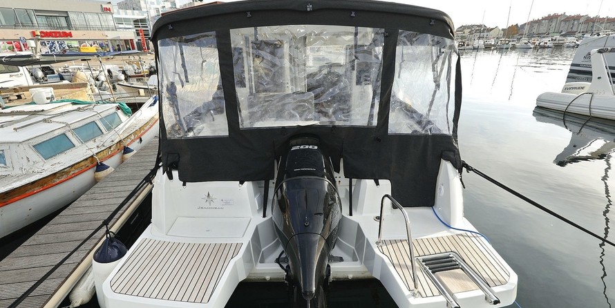 Jeanneau Merry Fisher 795