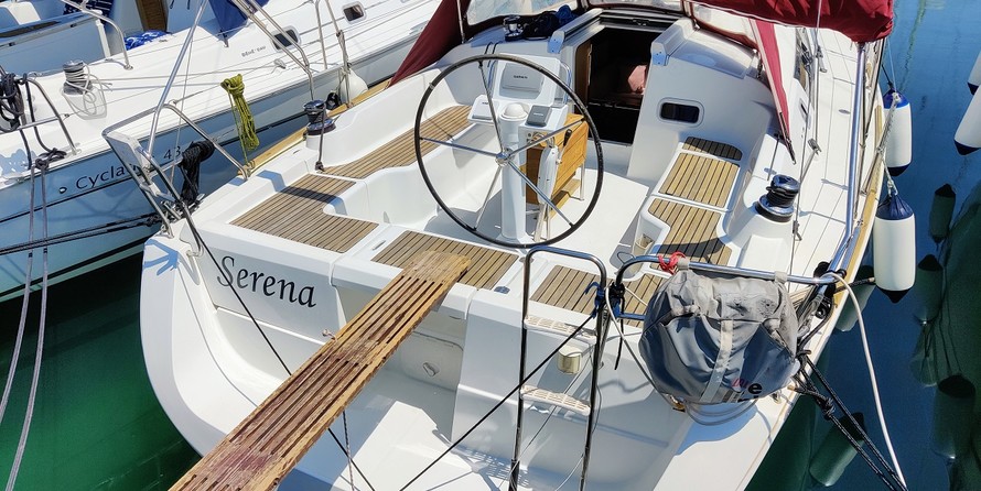 Beneteau Oceanis 37