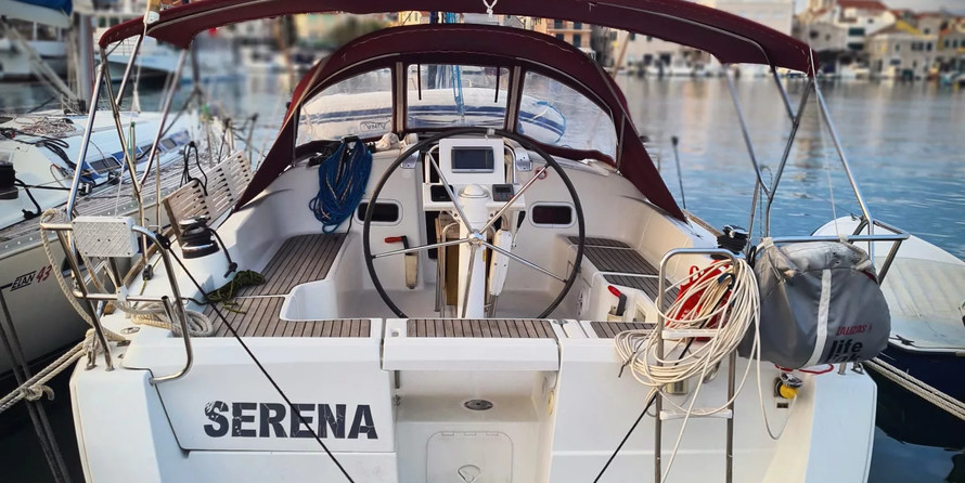 Beneteau Oceanis 37