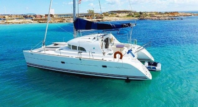 Lagoon 380