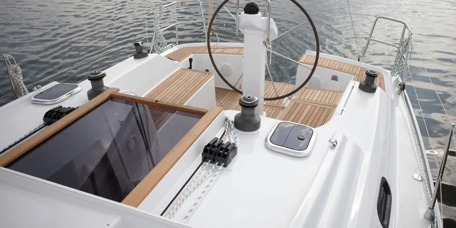 Hanse 325