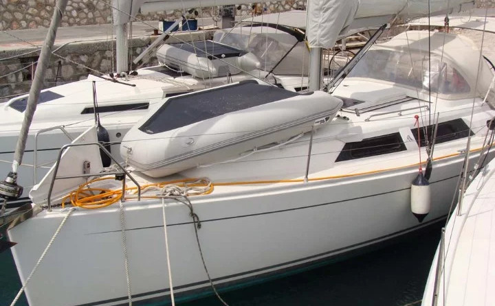 Hanse 325