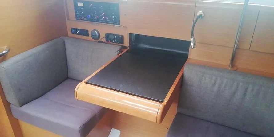 Sun Odyssey 439