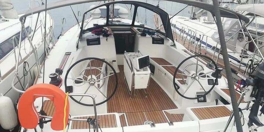 Sun Odyssey 439