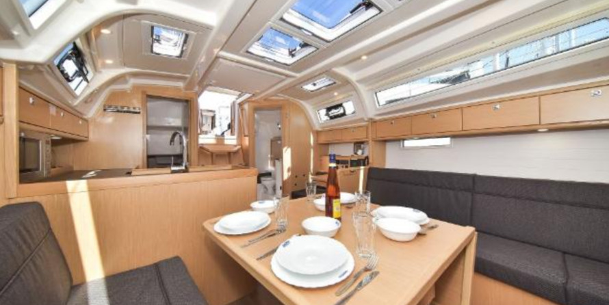 Bavaria 37 Cruiser