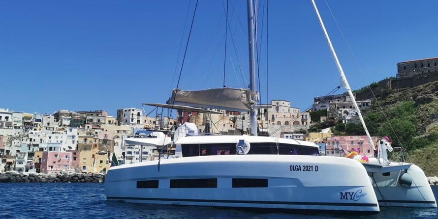 Dufour 48 Catamaran