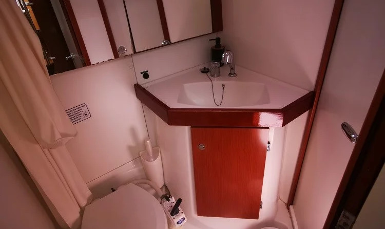 Beneteau Oceanis 50 Family