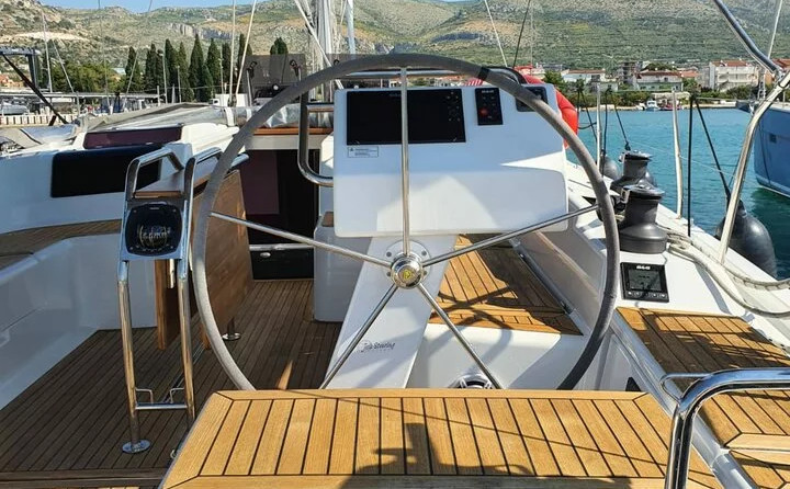 Hanse 455