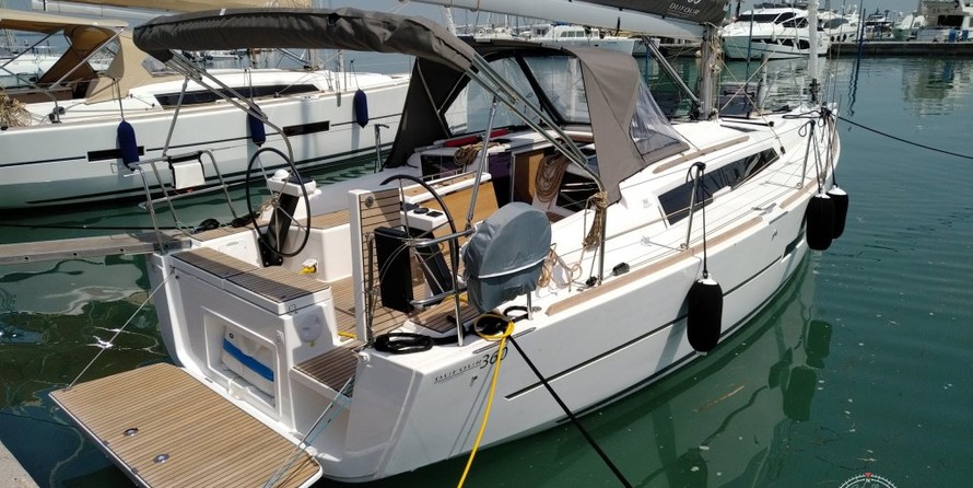 Dufour 360 Grand Large