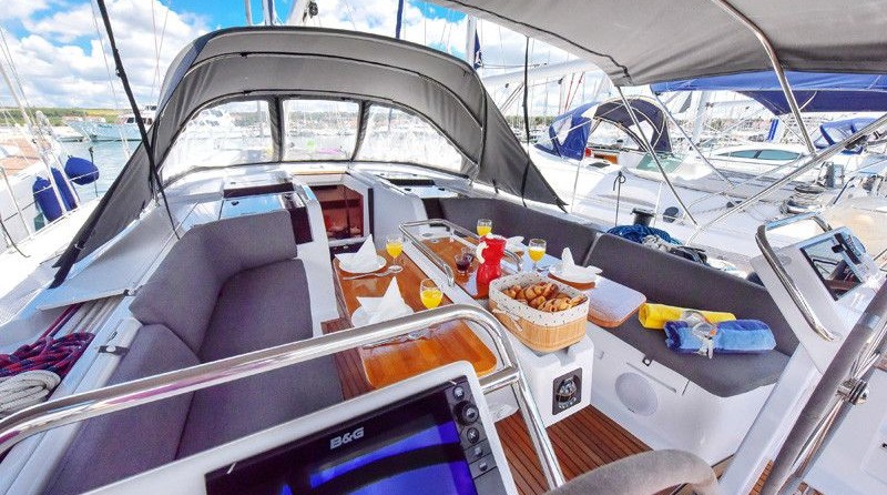 Hanse 505