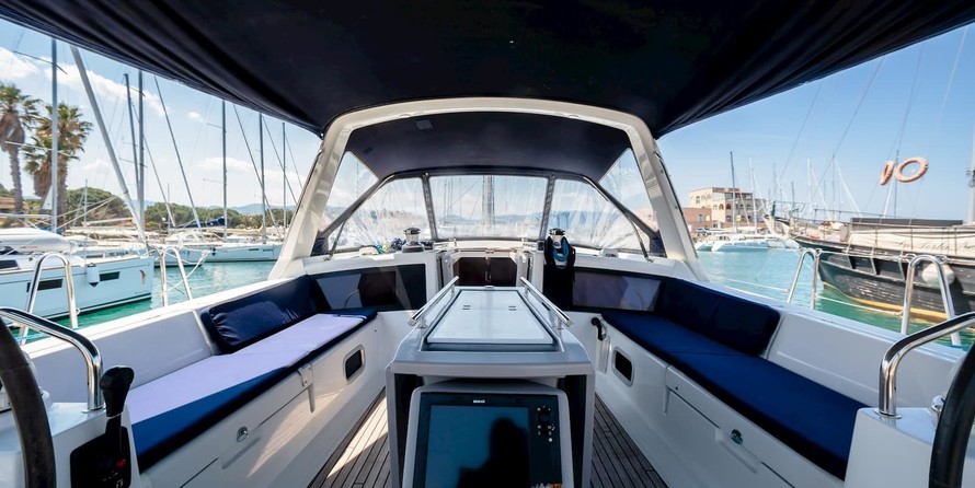 Beneteau Oceanis 48