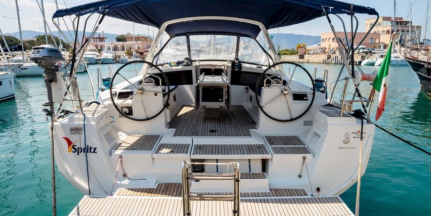 Beneteau Oceanis 48