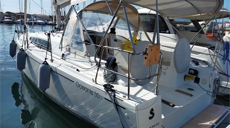 Beneteau Oceanis 30.1