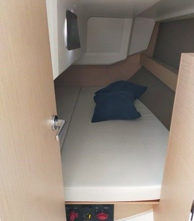 Beneteau Oceanis 30.1