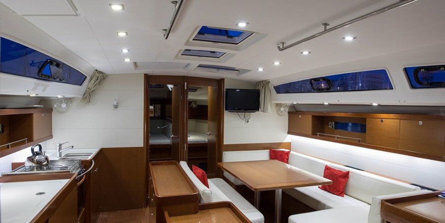 Beneteau Oceanis 50