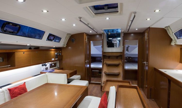 Beneteau Oceanis 50