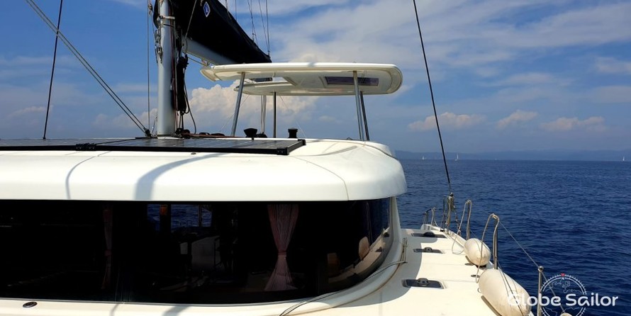 Lagoon 42