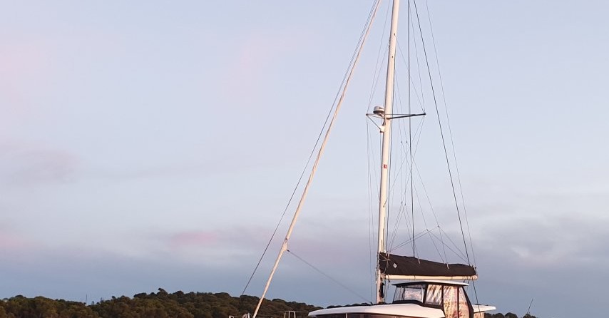 Lagoon 42
