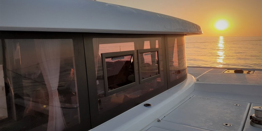 Lagoon 42