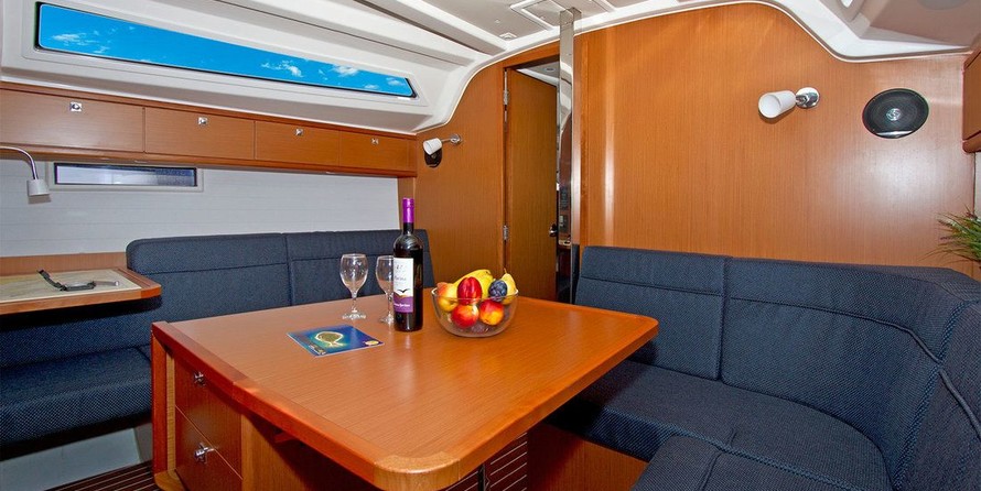 Bavaria 37 Cruiser