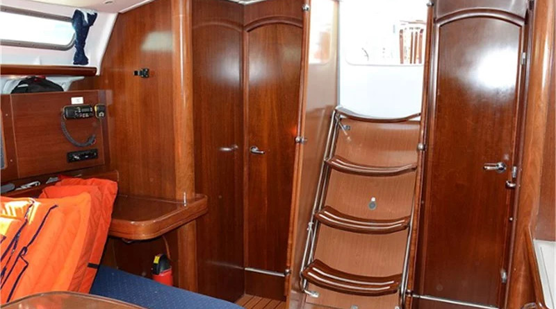 Oceanis 423 (4Cab)