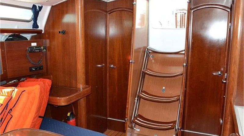 Oceanis 423 (4Cab)