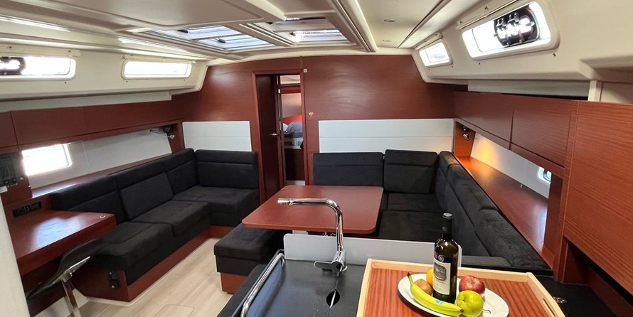 Hanse 458