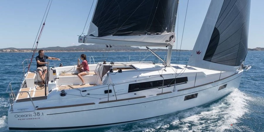 Beneteau Oceanis 38.1