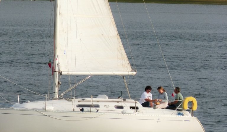 Dufour 32